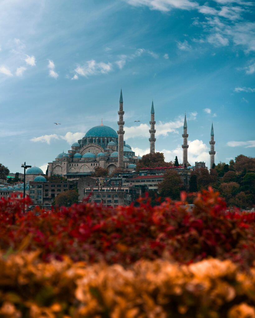 Budget Travel Under $500 | ptipakistan.com